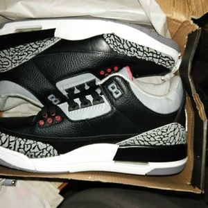 Air jordan 3 cement black